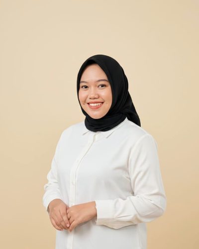 Anisa Alfia Ramadanti, Bdn., M.Tr.Keb